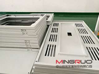 珠海钣金加工中山上海谢刚无人机监控技术有限公司教你做机柜如何选择最好的板材